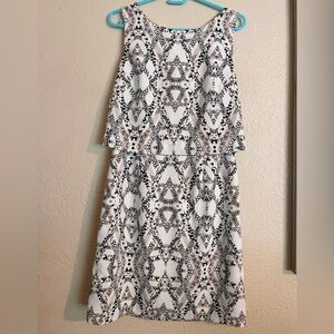 Banana Republic Monochrome Geometric Long Sleeve Dress